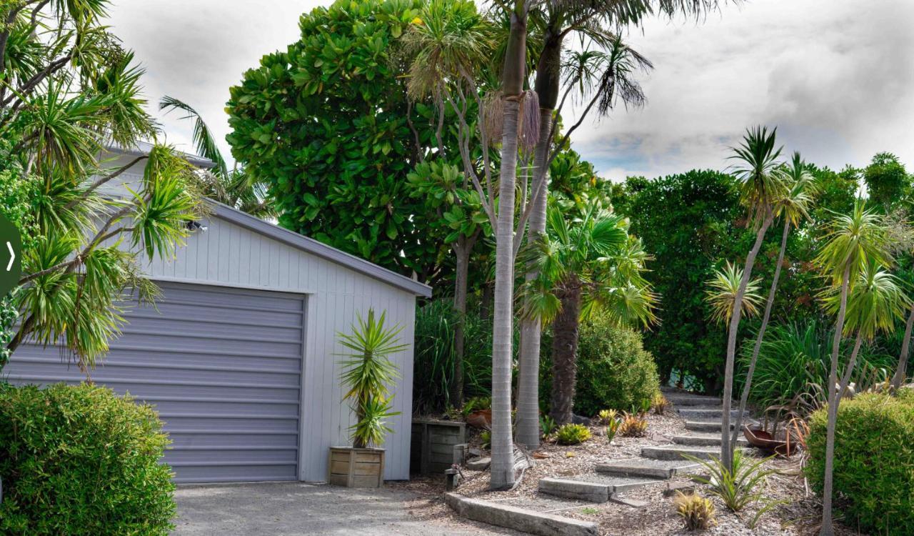 Cabbage Tree - Summer Or Winter Beachfront Haven Papamoa Eksteriør bilde